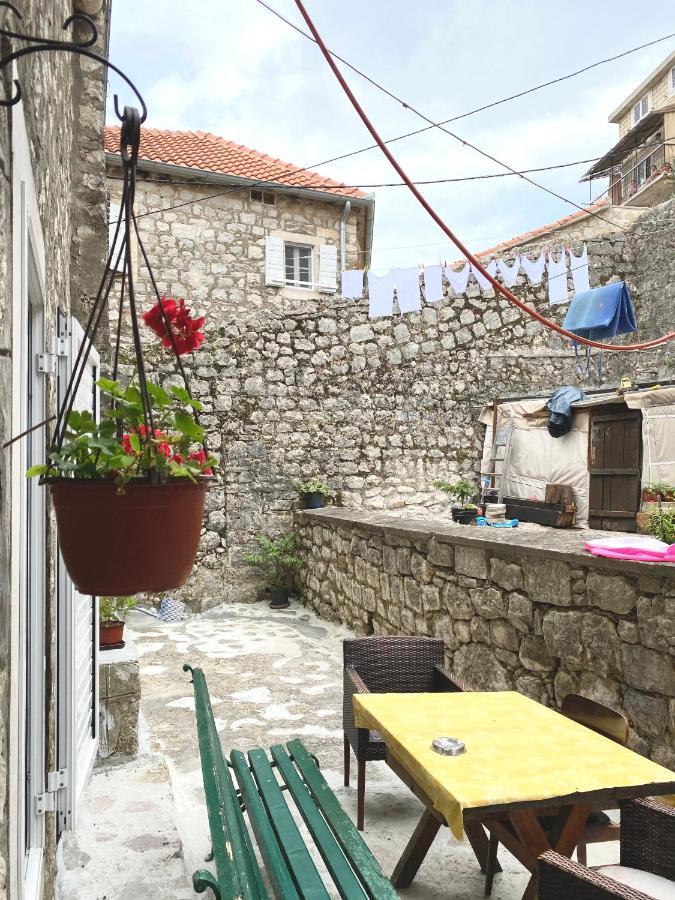 Apartment Njegos Perast Ngoại thất bức ảnh