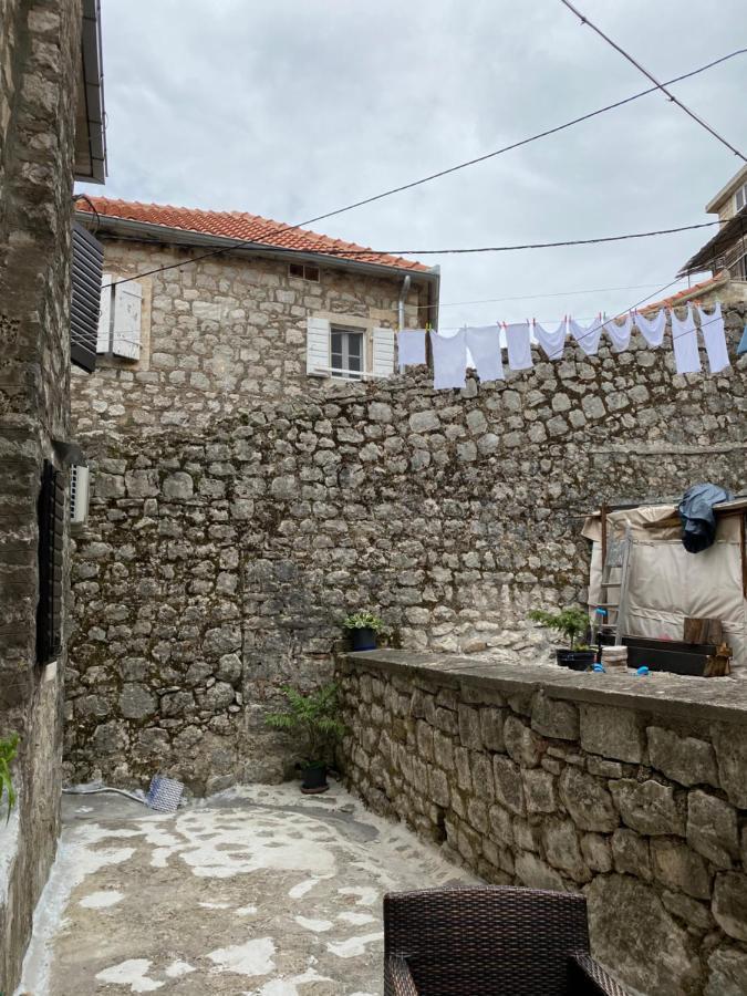 Apartment Njegos Perast Ngoại thất bức ảnh