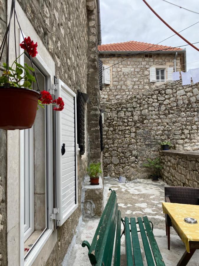 Apartment Njegos Perast Ngoại thất bức ảnh
